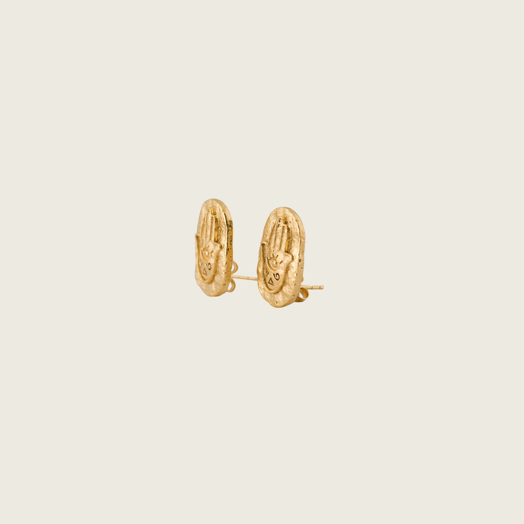 Eternal Vision in your Palm Studs